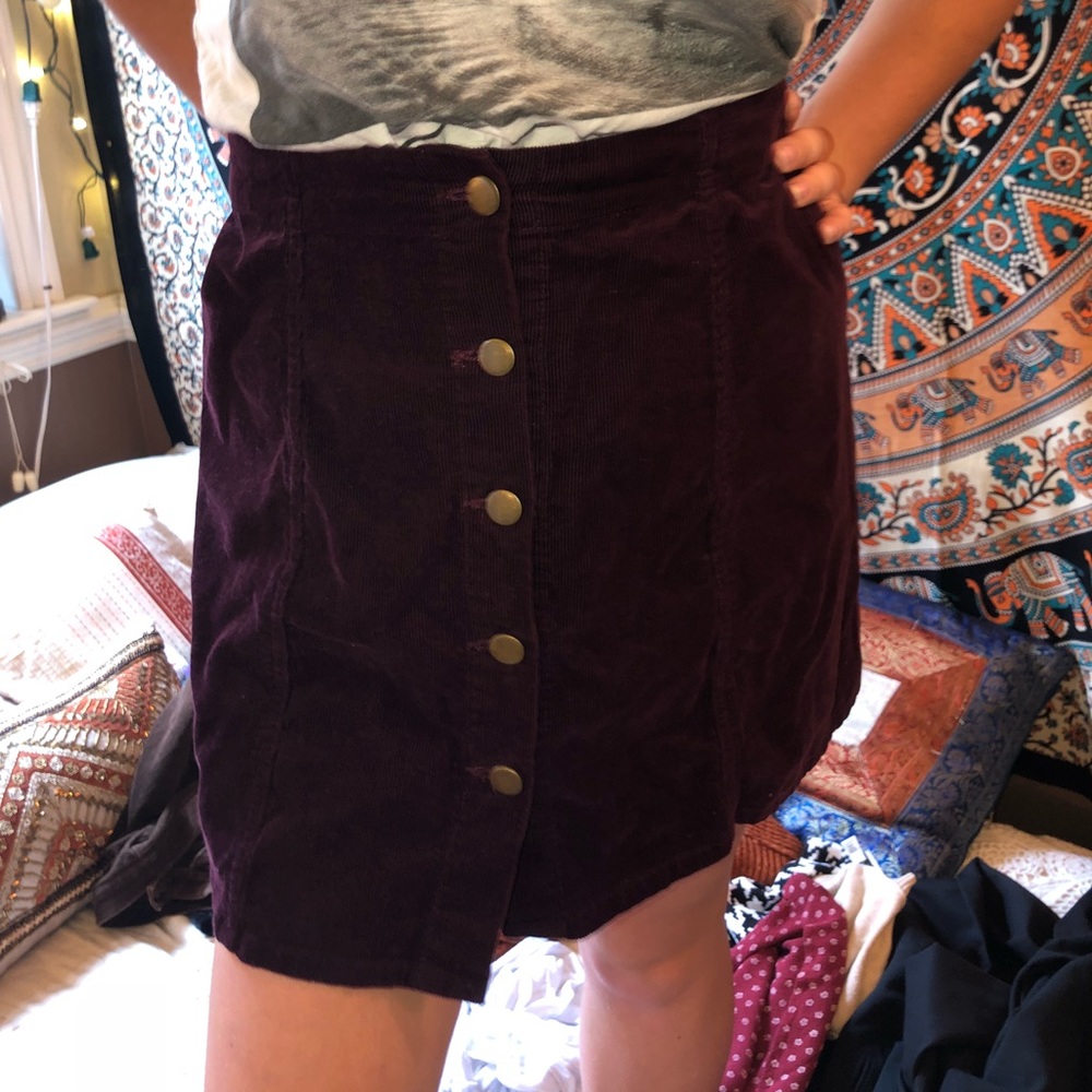 Maroon corduroy button down skirt 🌙